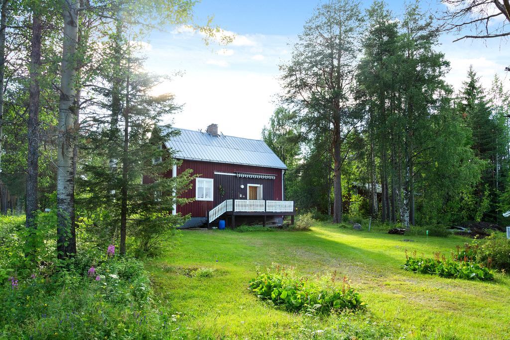 Välkommen till Pjäravägen 19 på Gyljen!