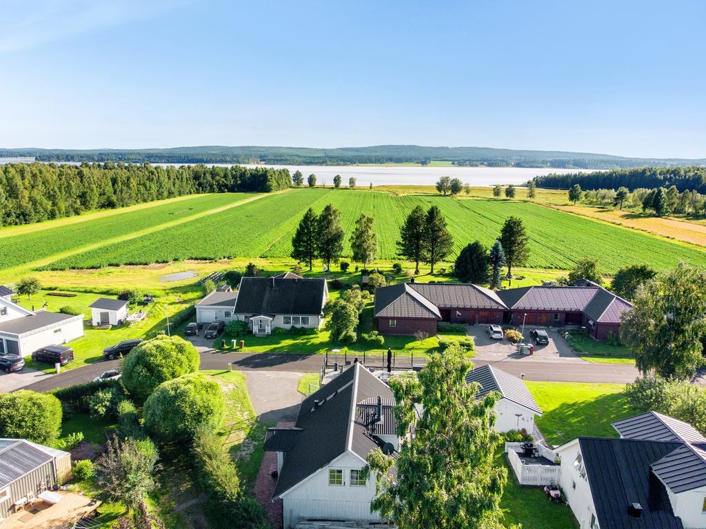 Bomvägen 15