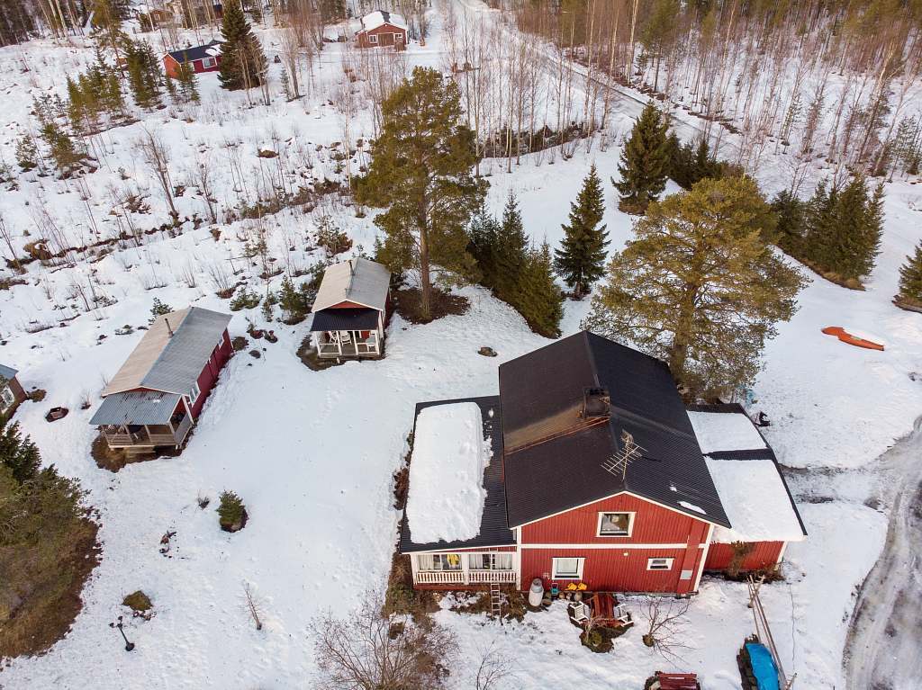Hälleströmsvägen 12