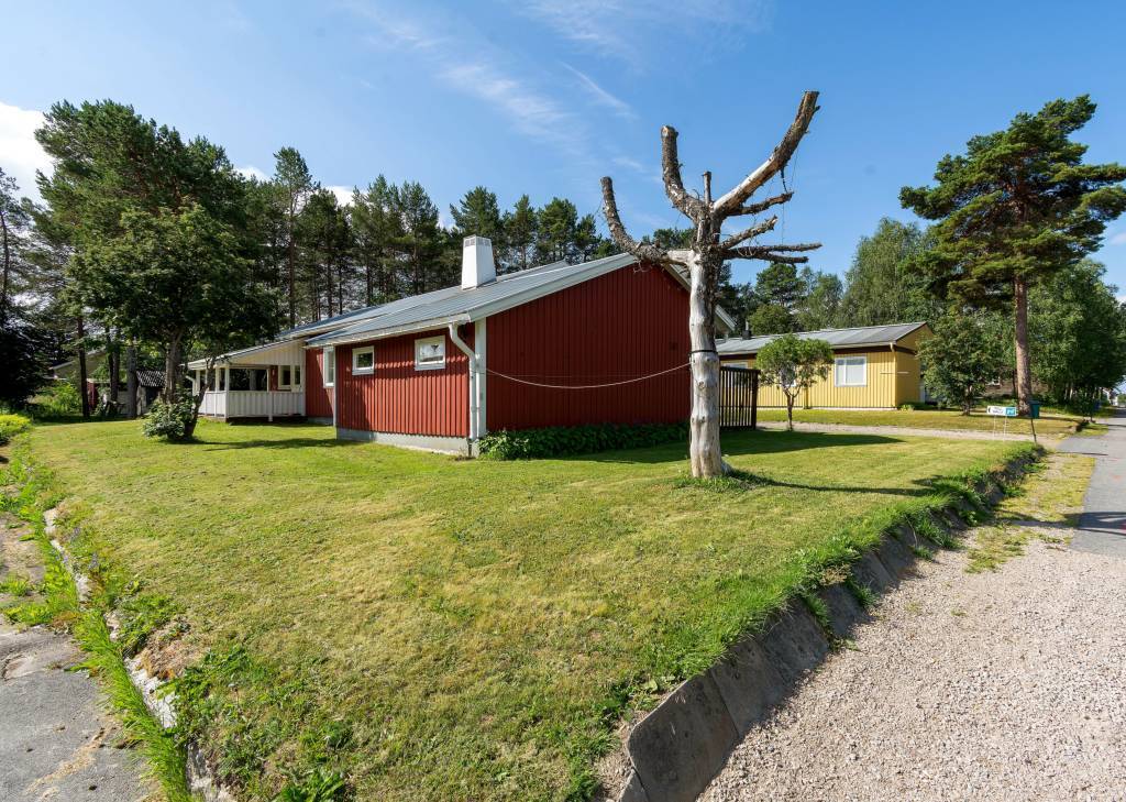 Drottninggatan 30
