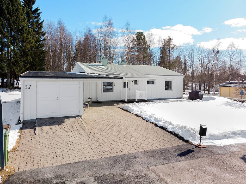 Duvhökgränd 12