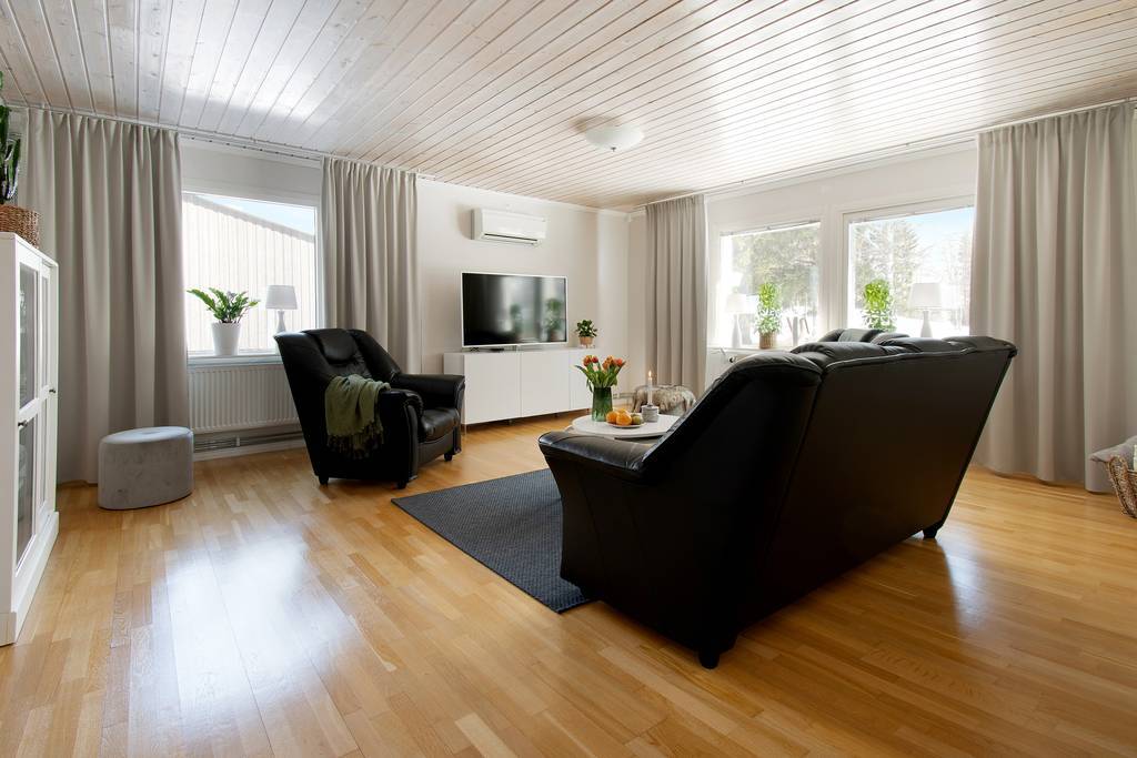 Duvhökgränd 12