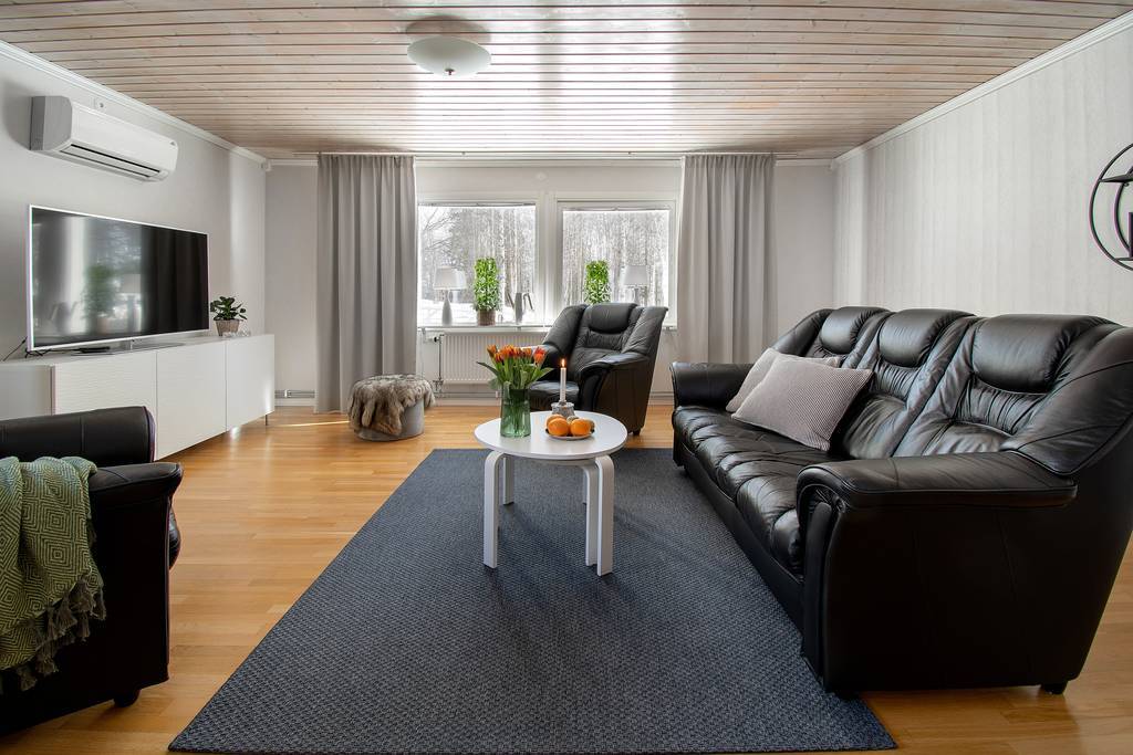 Duvhökgränd 12