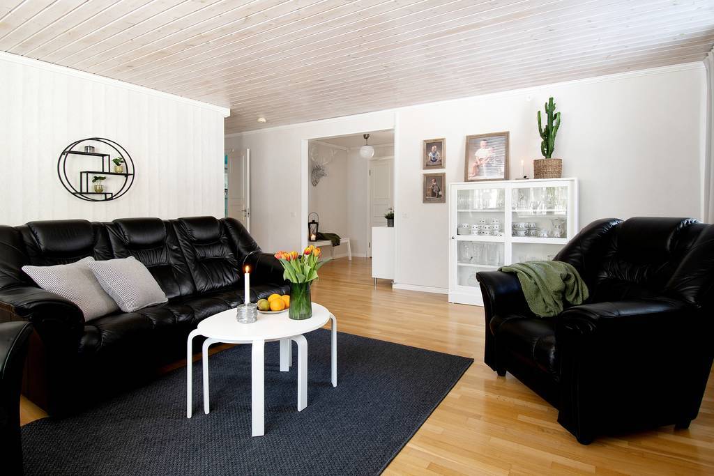 Duvhökgränd 12
