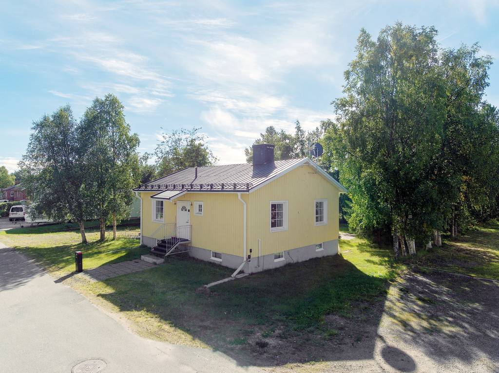 Plåtslagaregatan 8