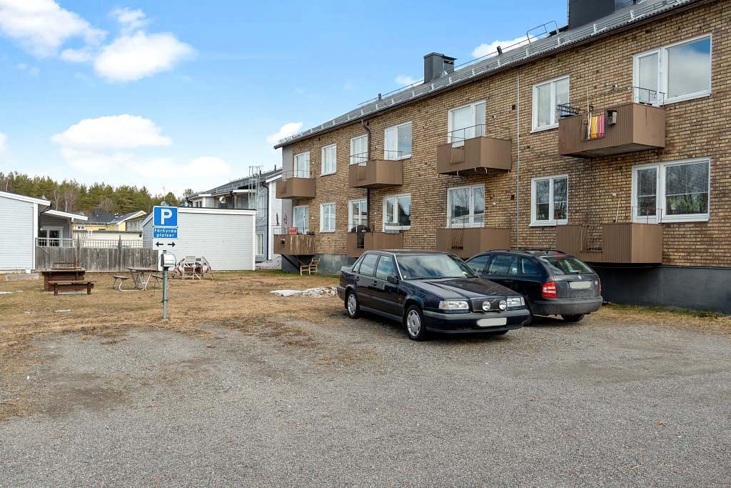 Laxgatan 25 B