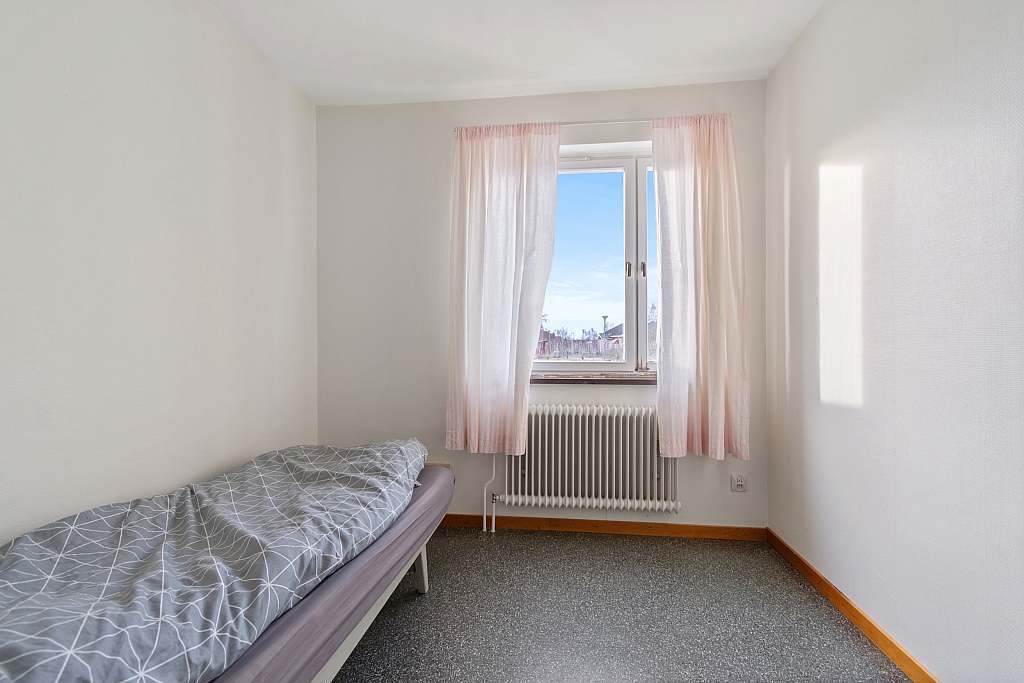 Näsbyvägen 16 V, Mellangård