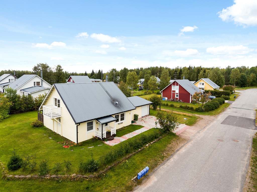 Objekt Åkerbärsstigen 6