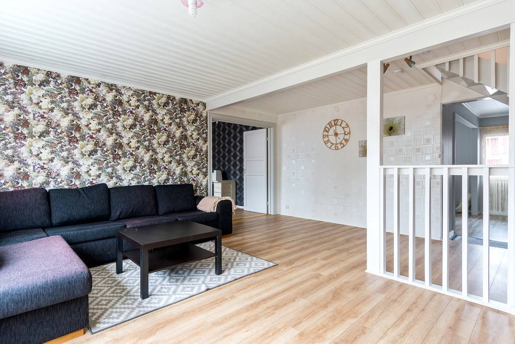Rödhakegränd 32