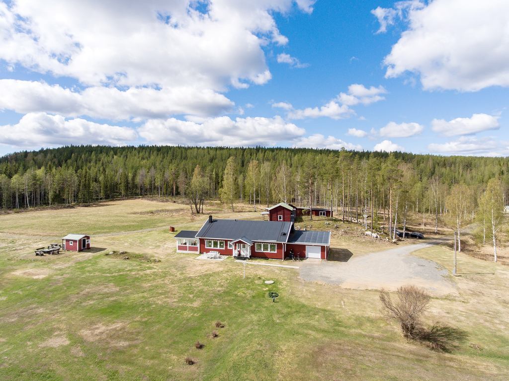 Huset från sjön.