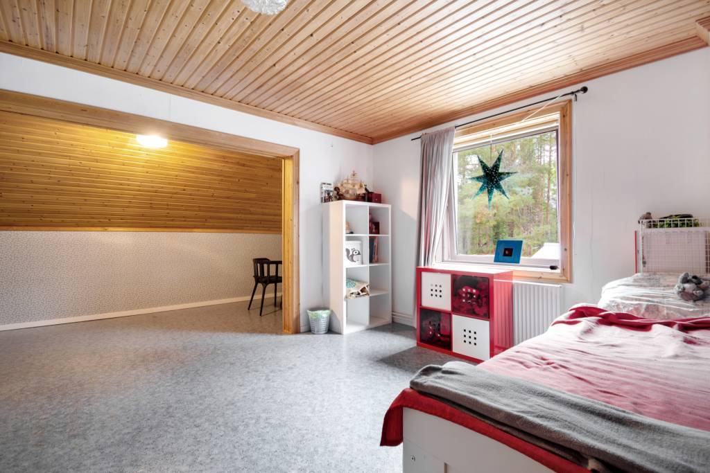 Skällarim 9