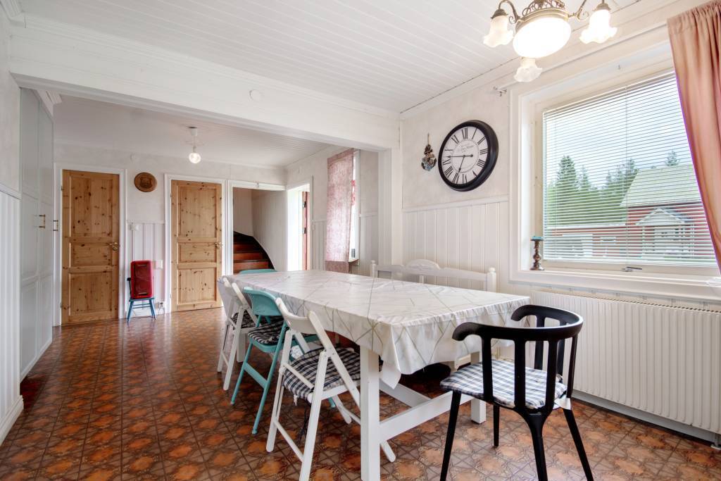 Skällarim 9
